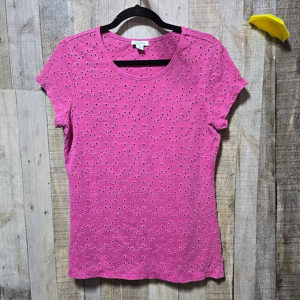 Sundance Pink Eyelet Tee Small Basic Femme Versatile Casual Simple Everyday Cute